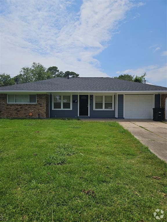 Apartments For Rent in Jacinto City TX with Hardwood Floors 1 Rentals