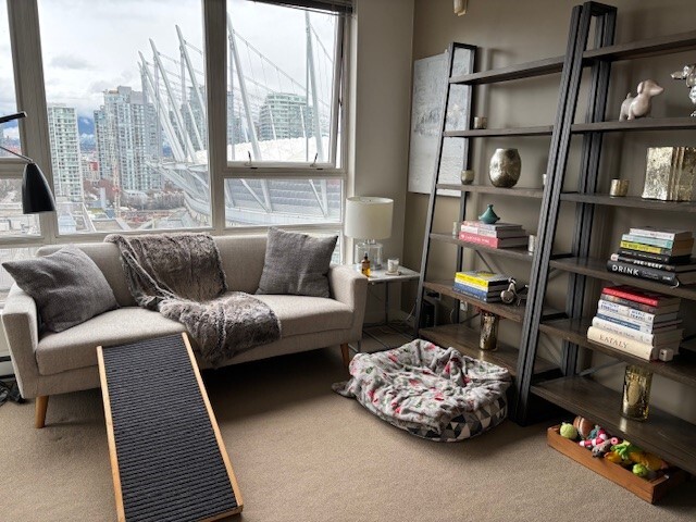 Building Photo - 2206-928 Beatty Street