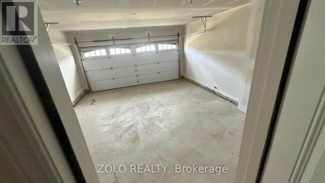 Building Photo - 16 Stokes Rd