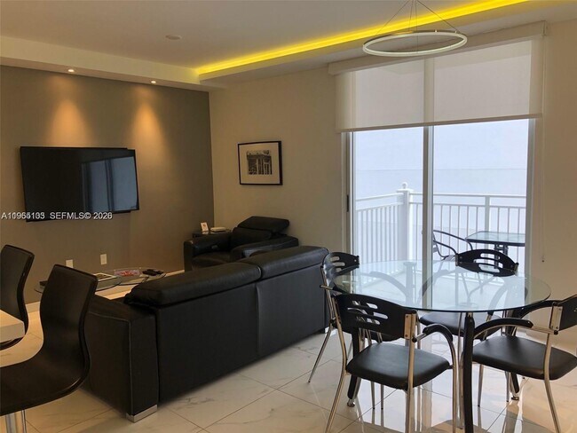 Building Photo - 185 SE 14th Terrace