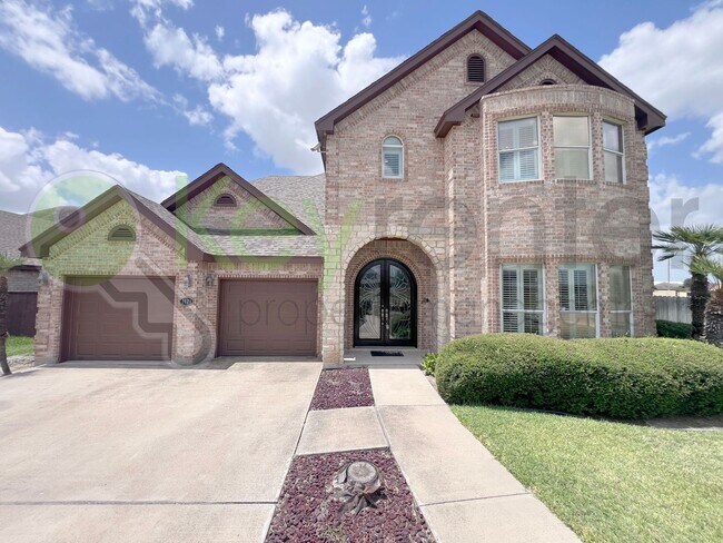 Foto del edificio - Gorgeous 4b/4.5bath house in McAllen