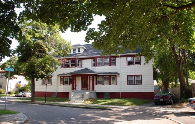 Building Photo - 88 Luzerne St