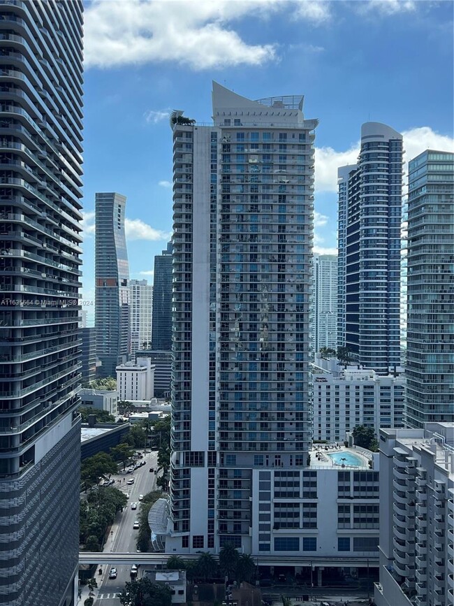 Foto del edificio - 1100S S Miami Ave