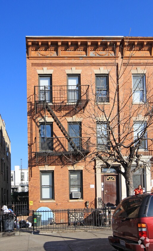 Primary Photo - 265 62nd St
