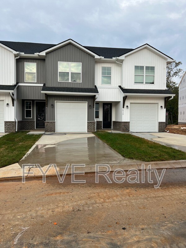 Foto del edificio - 4012 Ivy Brook Way