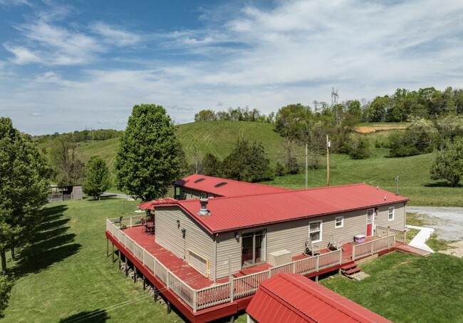 Building Photo - 35 Doak Hensley Rd