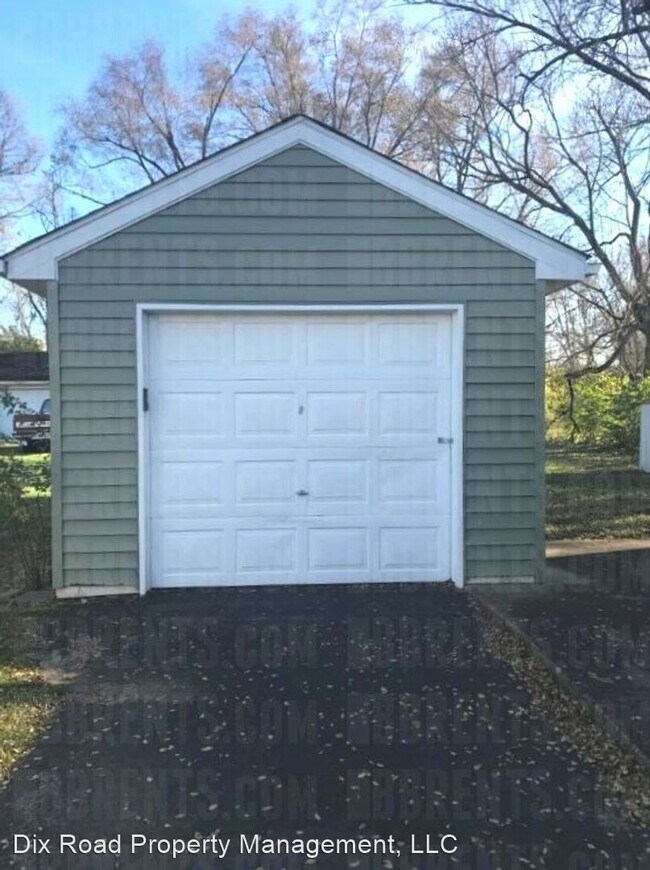 Building Photo - 2 br, 1 bath House - 3402 Jewell Avenue,