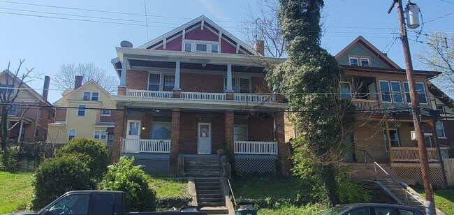 Foto del edificio - 1525 Dixmont Ave