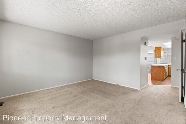 Building Photo - 2 br, 1.5 bath House - 776 S. Youngfield Ct