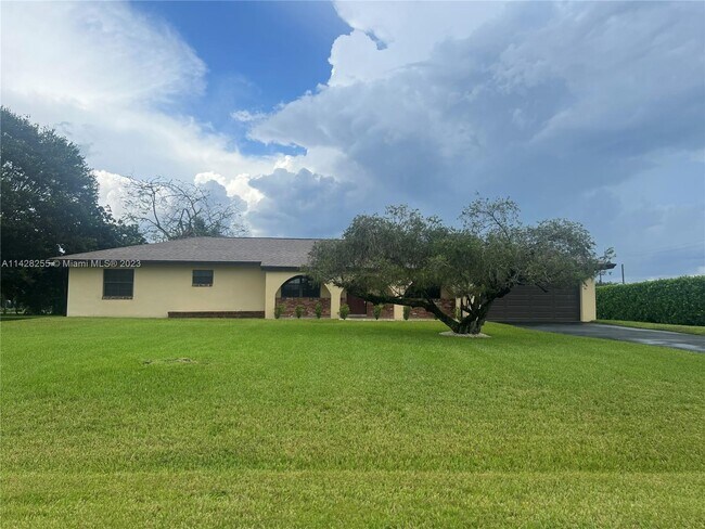 Foto del edificio - 13011 SW 14th Pl