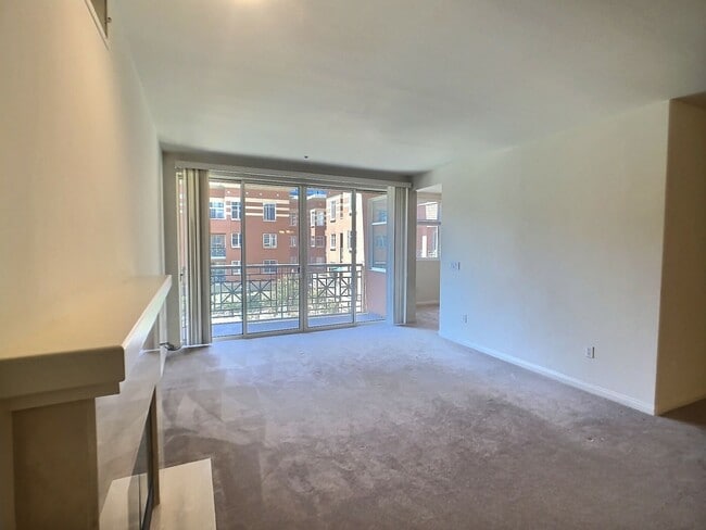 Building Photo - 2 PRIMARY SUITES – CONDO FOR RENT AT PASEO VILLAS IN THE HEART OF DOWNTOWN SAN JOSE