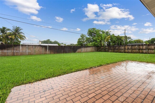 Foto del edificio - 20545 Leeward Ln