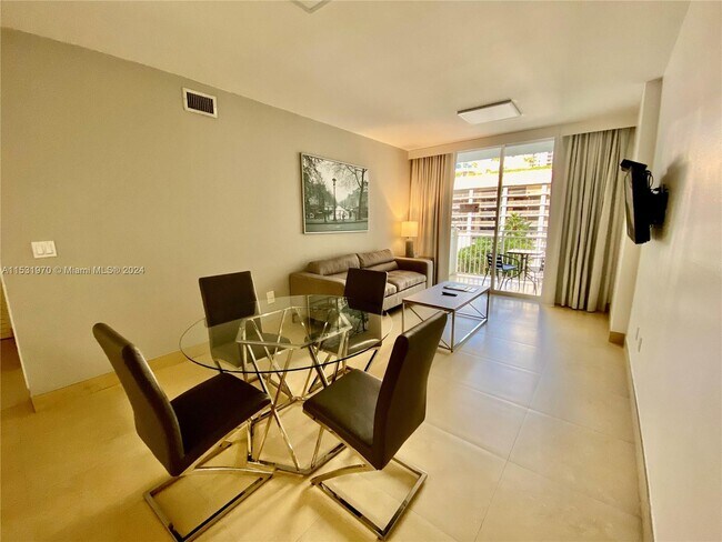 Foto del edificio - 185 SE 14th Terrace