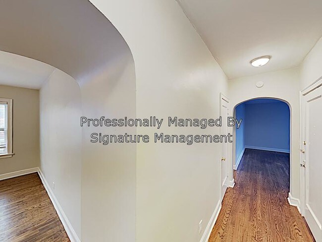 Foto del edificio - 2111 Eastern Pkwy