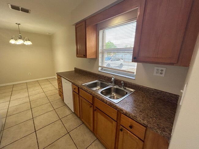 Building Photo - 13461 Fifth Street