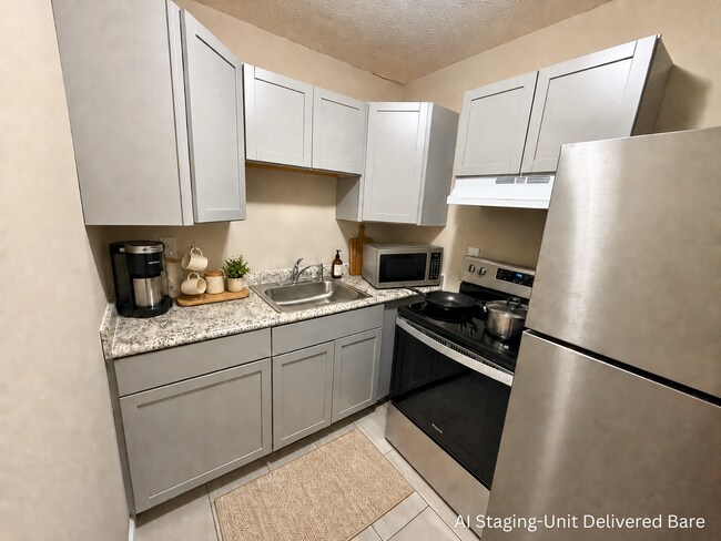 Foto del edificio - A comfortable 1 Bedroom with 1 Bathroom apartment in Anderson Avenue