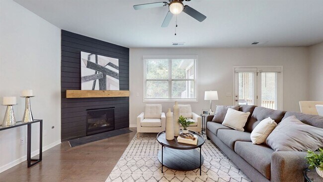 Foto del edificio - 4 br, 2.5 bath House - 1103 Black Oak Drive