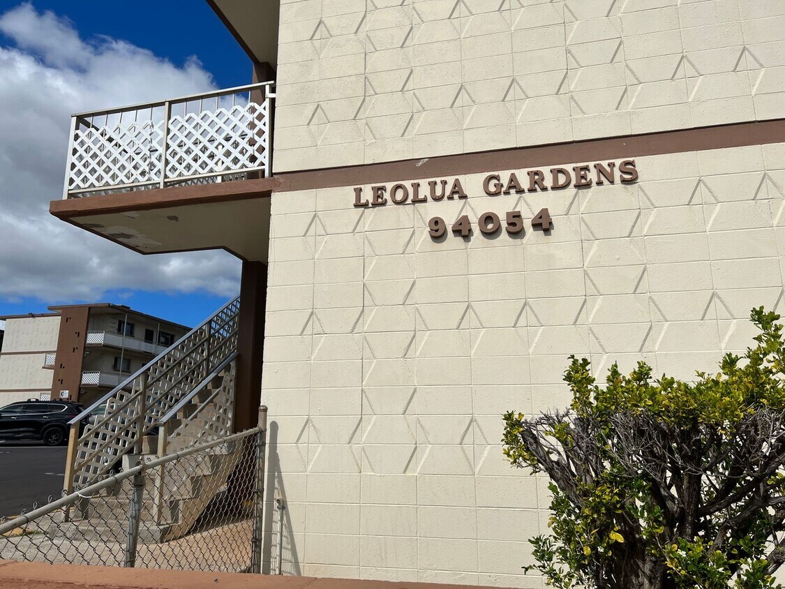 Primary Photo - 2 Bedroom / 1 Bath at the Leolua Gardens