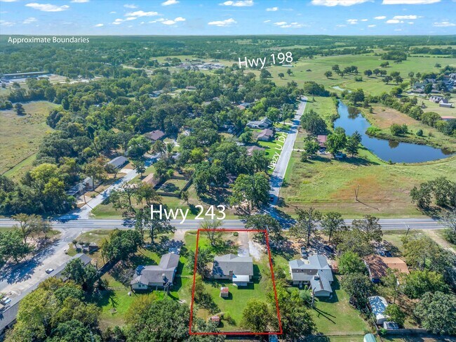 Foto del edificio - 908 TX-243