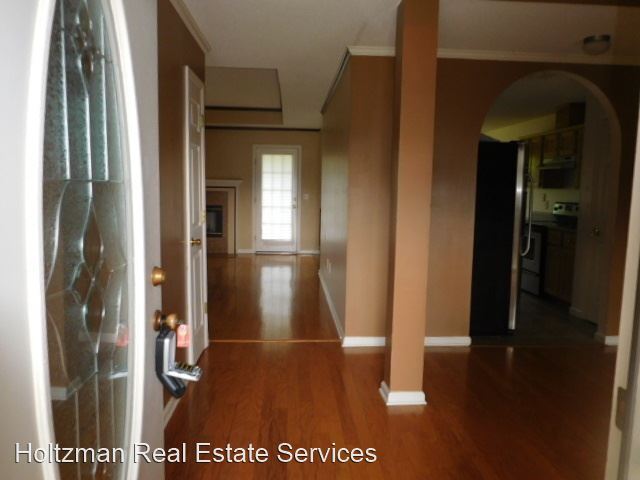 Foto del edificio - 4 br, 2 bath House - 205 Barcalay Lane
