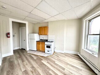 Building Photo - 264 Old Bergen Rd