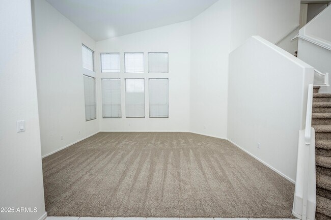 Foto del edificio - 3844 E Kings Ave