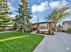 Building Photo - 6 Jasmin Crescent