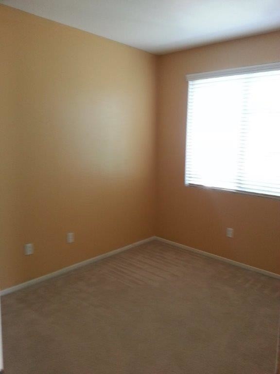 Building Photo - 297 Island Way