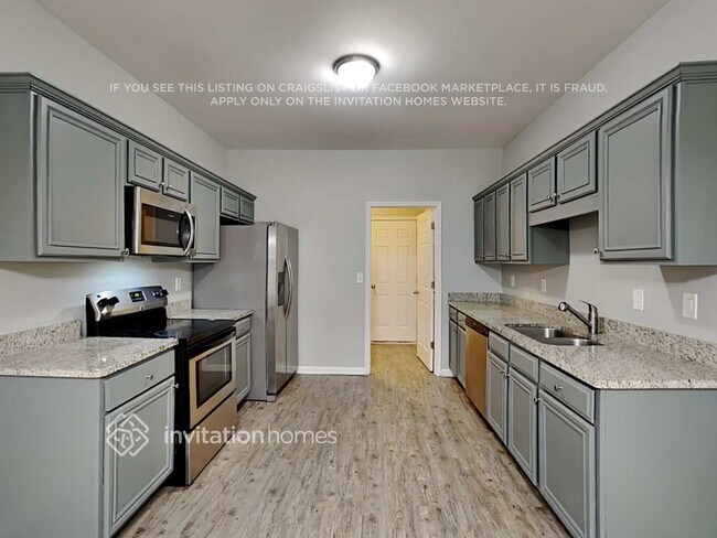 Foto del edificio - 5010 Pioneer Pkwy