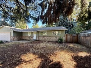 Building Photo - 7415 NE 61st Ave
