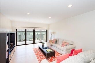 Building Photo - 575 Crandon Blvd