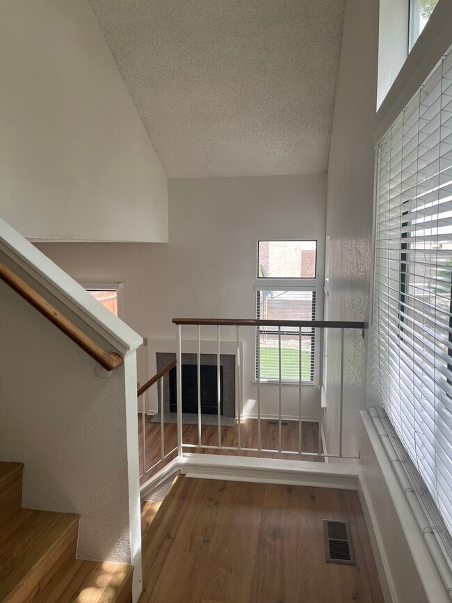Building Photo - 1856 Sierra Highlands Dr