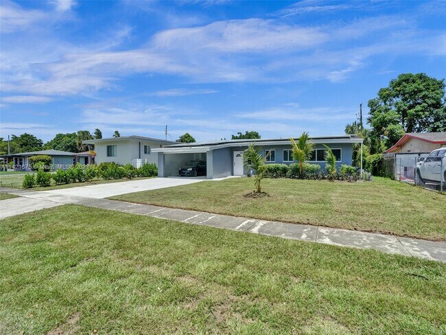 Building Photo - 3431 Jackson Blvd