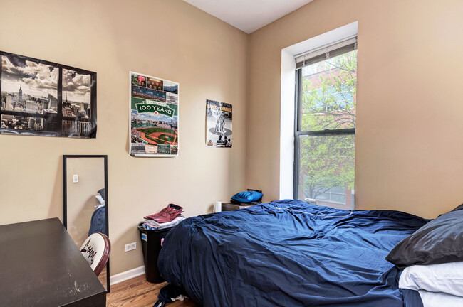 Foto del edificio - 1116 N Hermitage Ave
