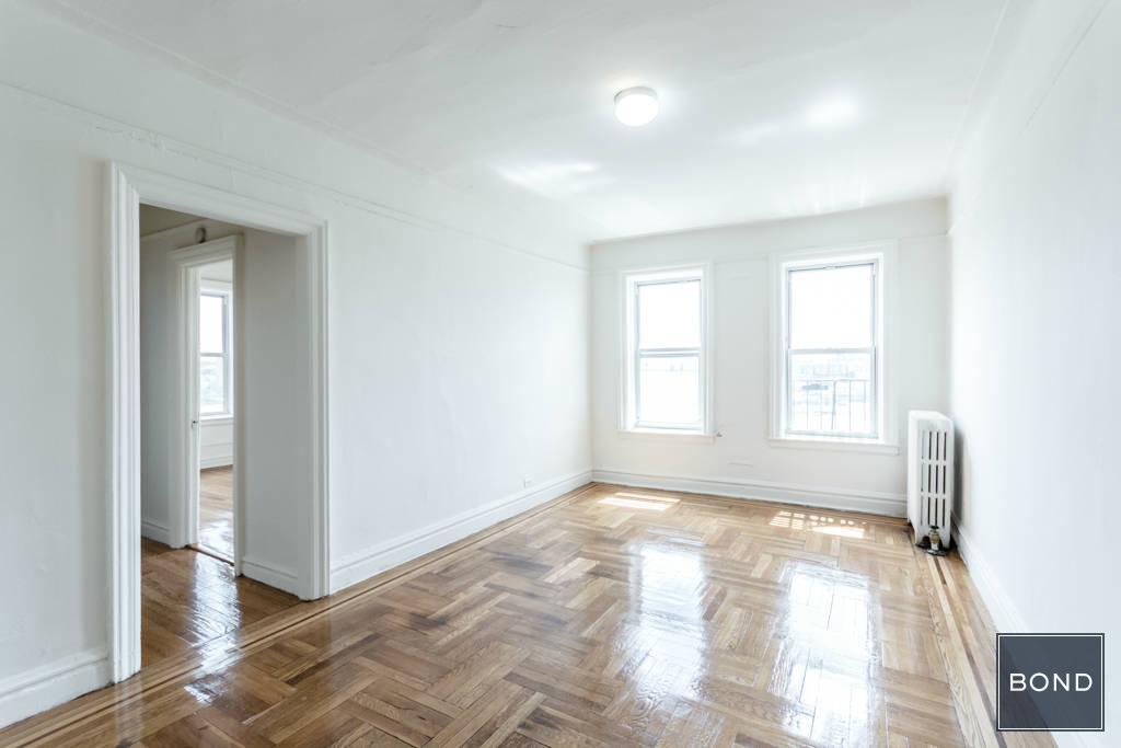 Primary Photo - 10 Park Terrace E