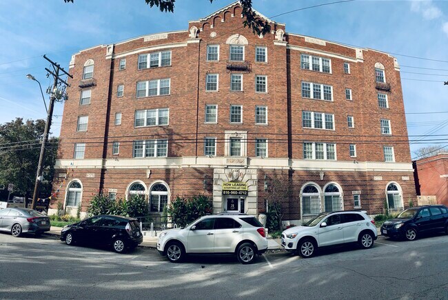 Building Photo - 20 W 36th St