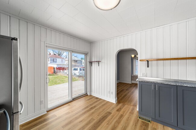 Foto del edificio - 4244 W 22nd St