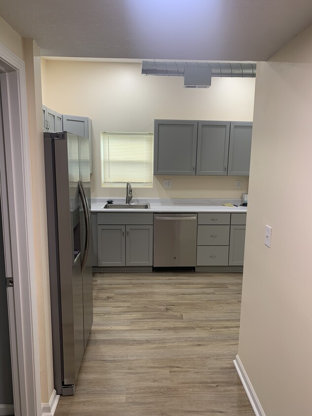 Foto principal - 6800 E 58 St