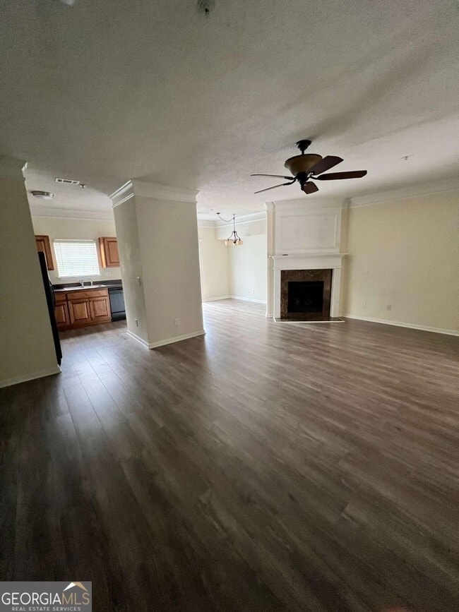 Building Photo - 220 Magnolia Leaf Dr