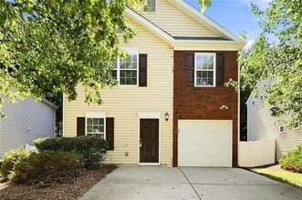 Building Photo - 225 Osmanthus Way