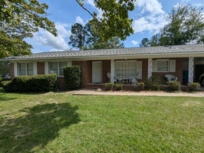 Building Photo - 813 McLemore Dr