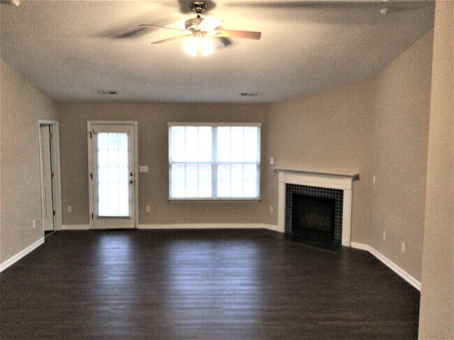 Building Photo - 110 Berwyn Ct