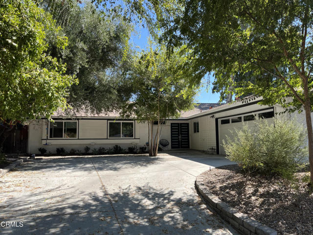 Foto principal - 22934 Gershwin Dr
