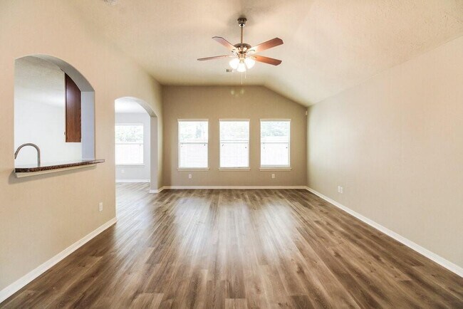 Building Photo - 1722 Leafhopper Ln