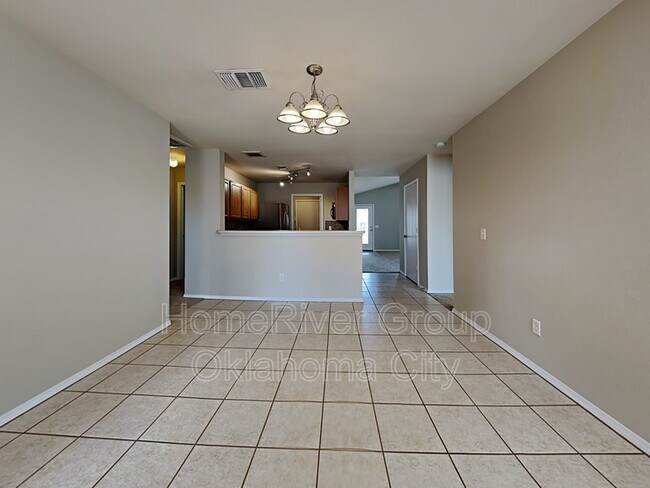 Building Photo - 2804 NW 186th St