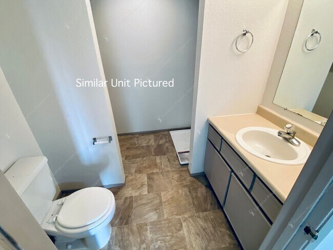 Foto del edificio - 2810 NE Mesa Ct