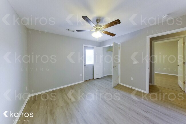 Foto del edificio - 3900 Thomas Street Unit B