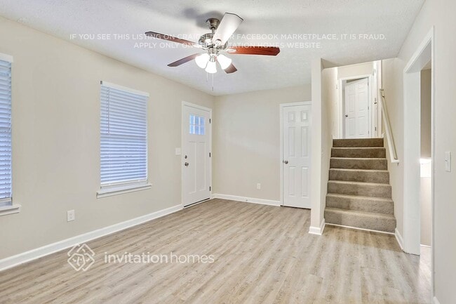 Building Photo - 6556 Willow Ln