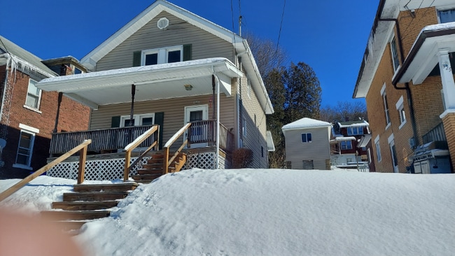 Building Photo - 327 Hasson Ave