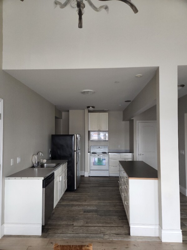 Building Photo - 2321 Shattuck Ave.